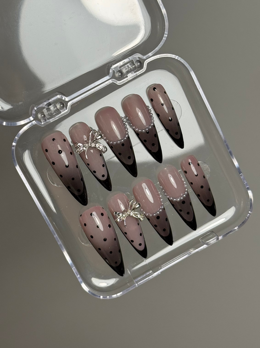 Midnight Muse Press On Nail Set